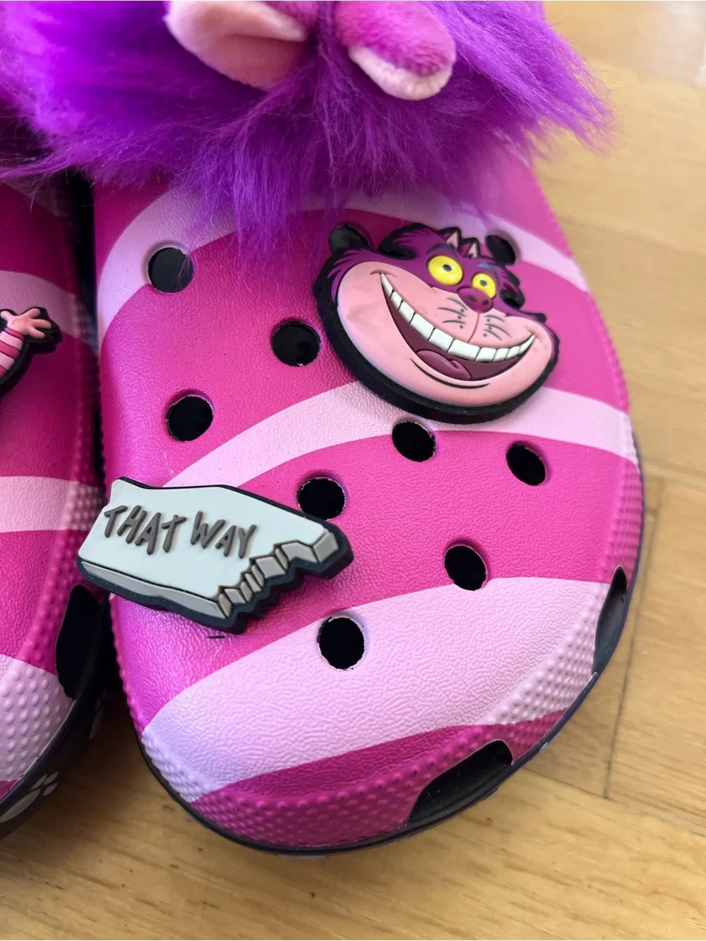 Pink Cheshire Cat Fuzzy-Lined Clogs
